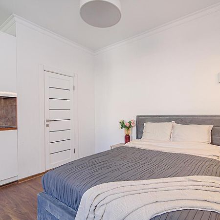 Welcoming Studio In Historic Vilnius With Free Parking By Urban Rentアパートメント エクステリア 写真