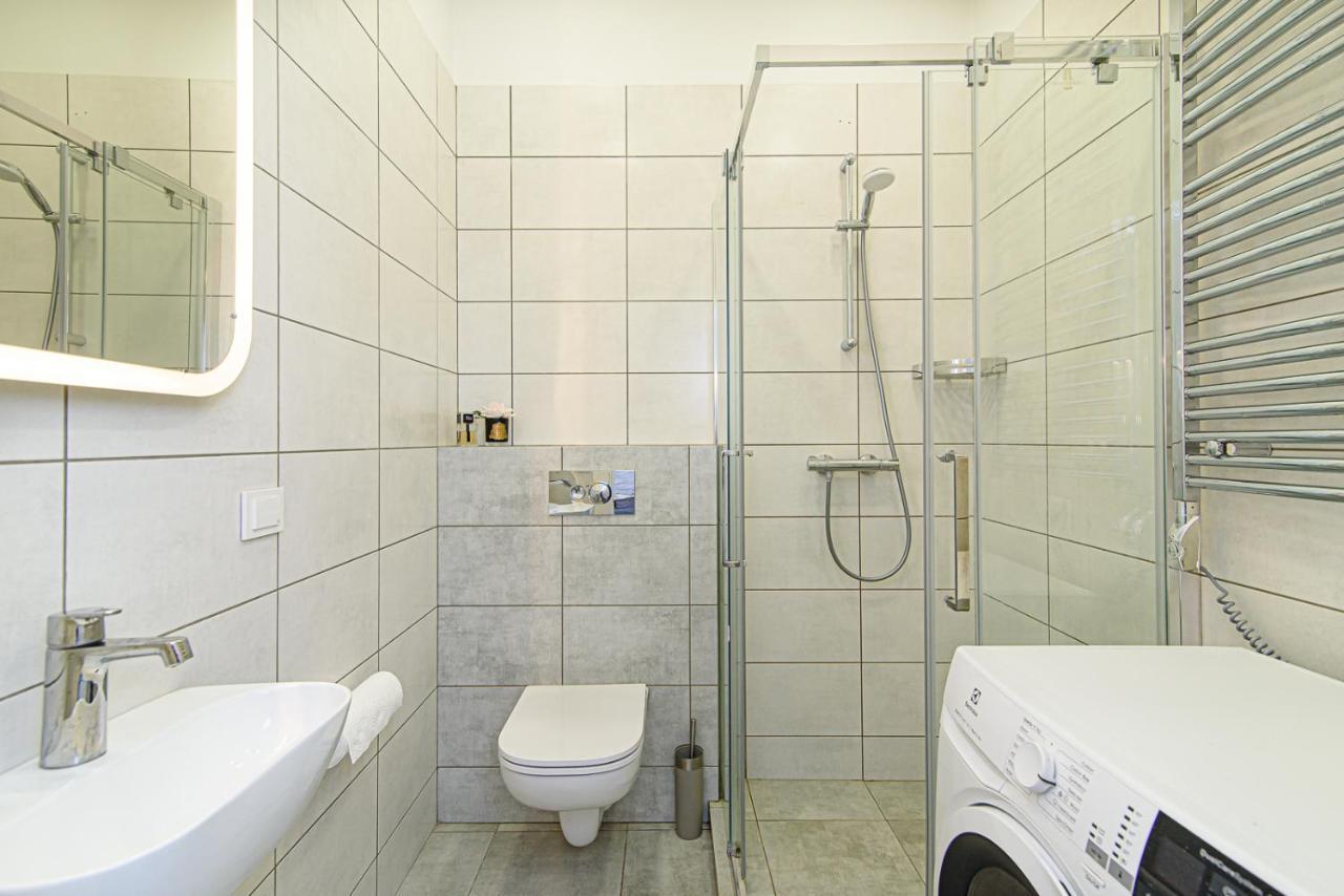 Welcoming Studio In Historic Vilnius With Free Parking By Urban Rentアパートメント エクステリア 写真